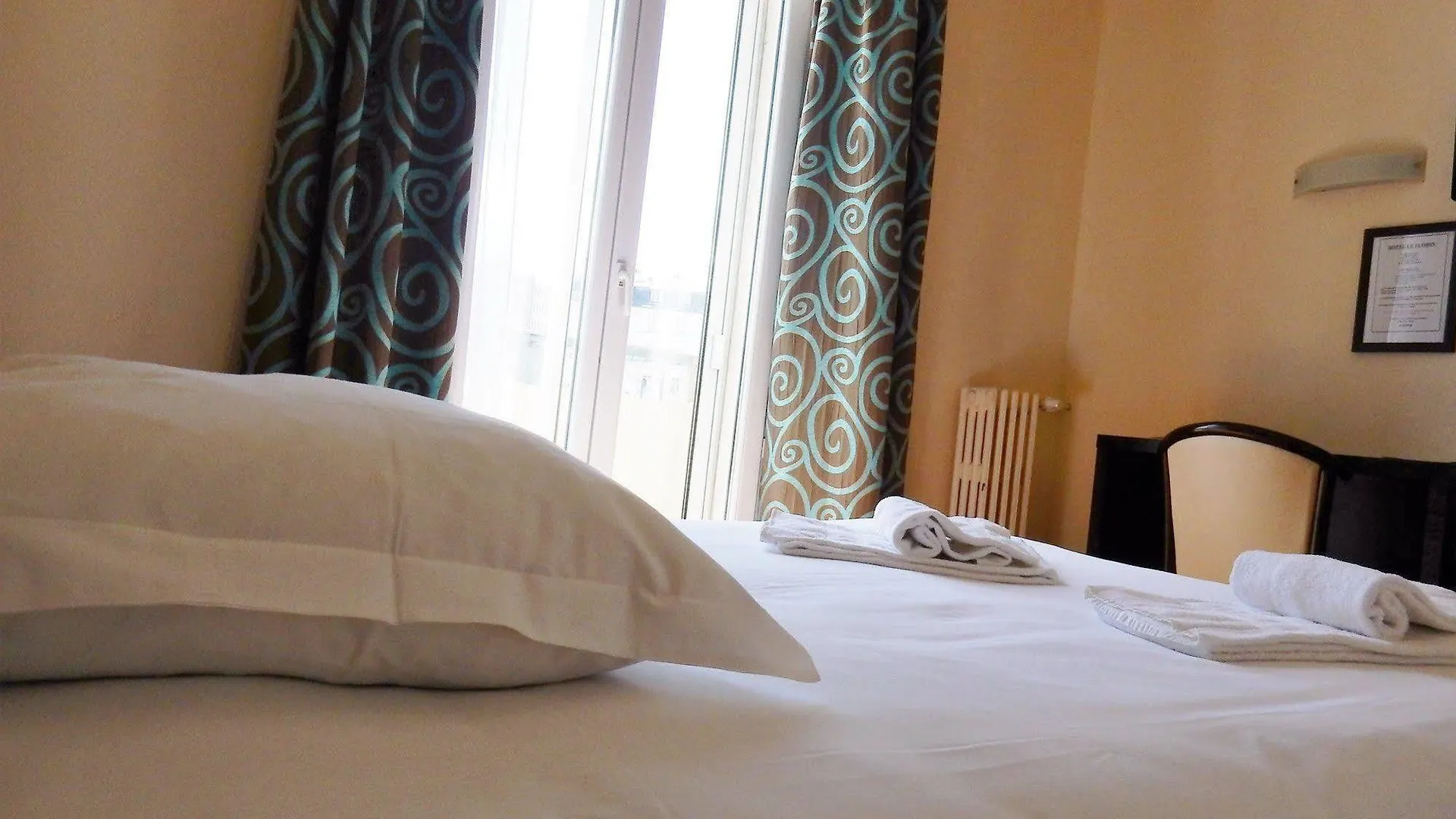 **  Hotel Le Florin رينز فرنسا
